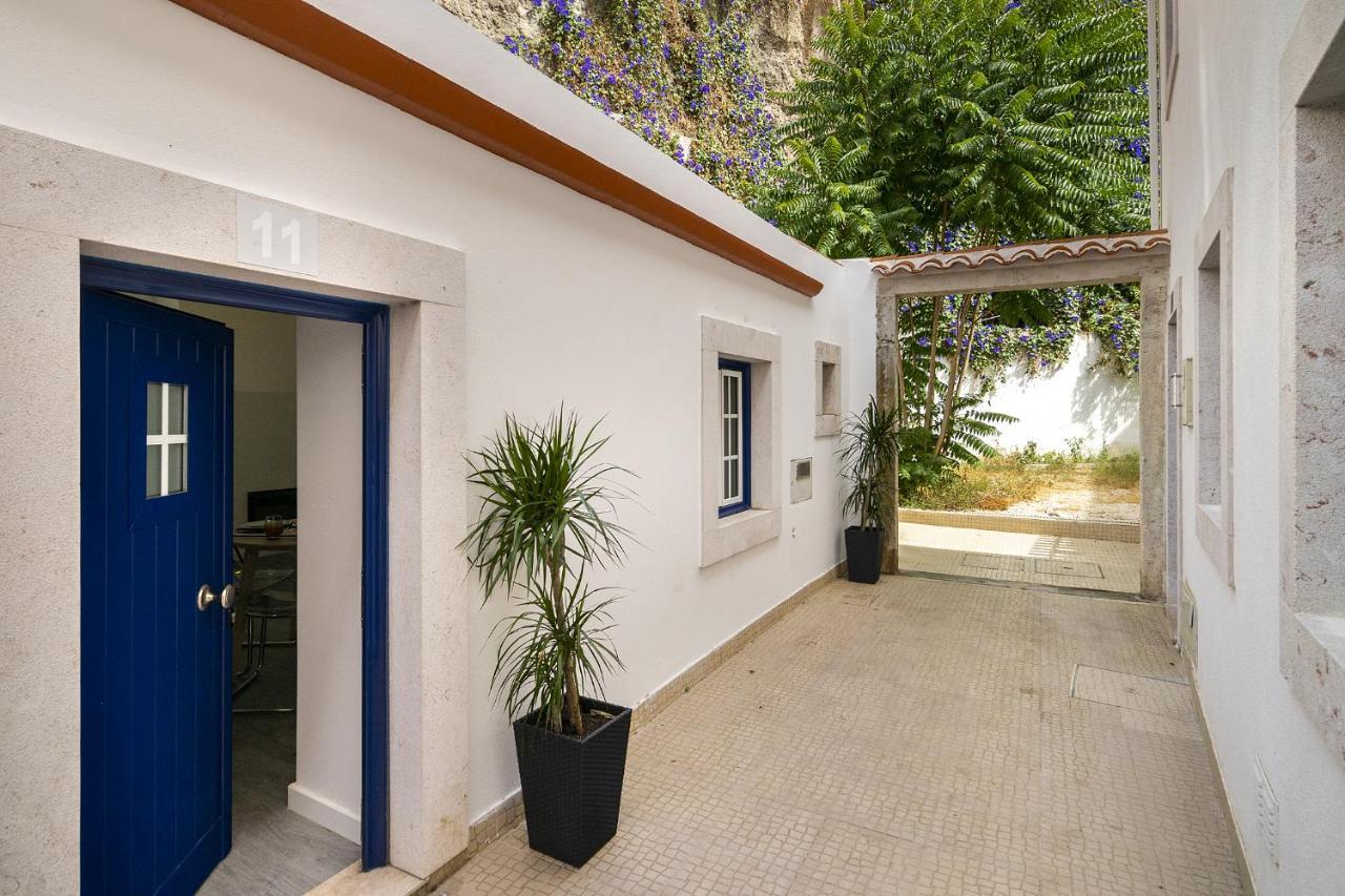 Whome Urban Escape: 1-Br W/Mezzanine Near Campo Ourique Lisbon Exterior photo